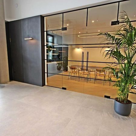 Modern Trafford 1Br Apartment-Free Parking-Cinema Room Manchester Luaran gambar