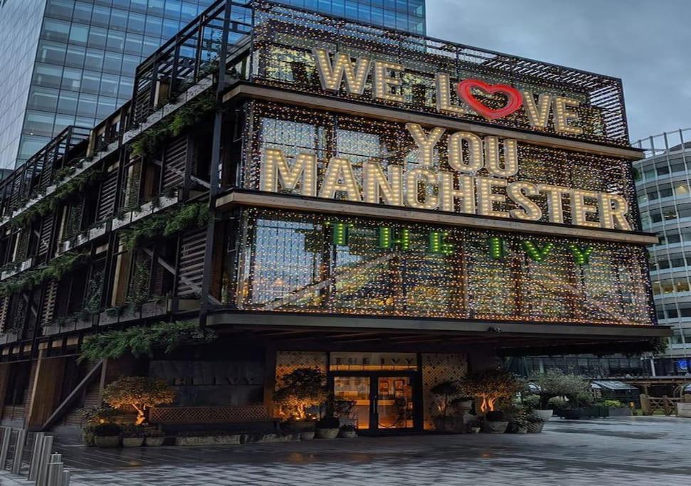 Modern Trafford 1Br Apartment-Free Parking-Cinema Room Manchester Luaran gambar