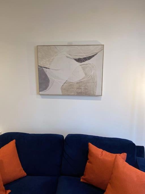 Modern Trafford 1Br Apartment-Free Parking-Cinema Room Manchester Luaran gambar